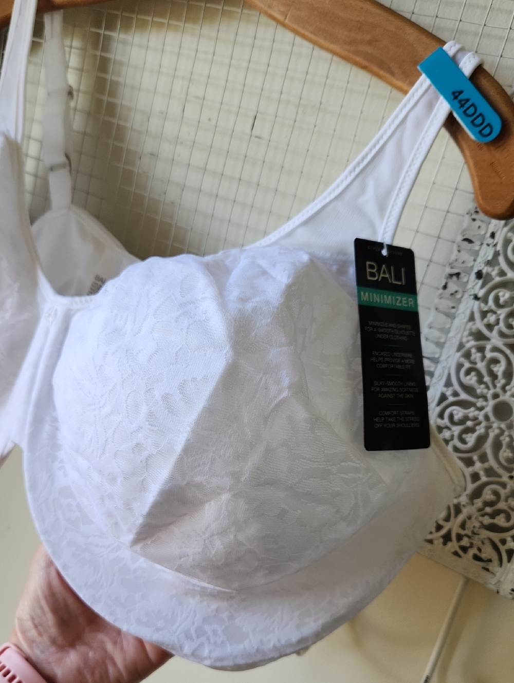 NWT Bali Women's White Lace Minimizer‎ Bra Underwire Bra 44DDD - Picture 2 of 15